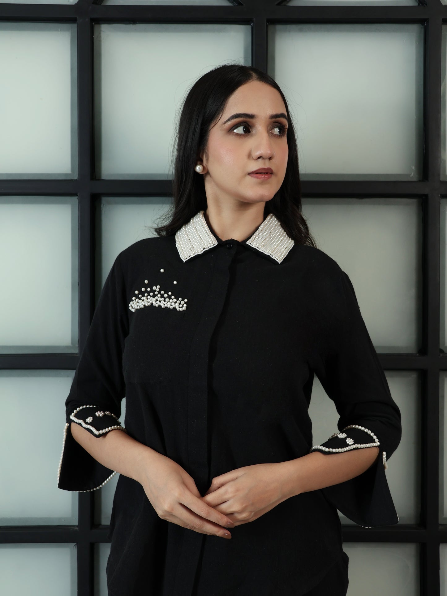 Akoya Black Shirt